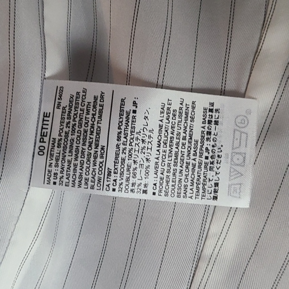 Banana Republic Blazer - Picture 3 of 5